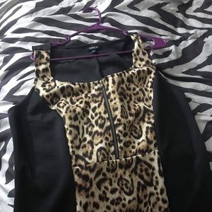 Torrid 2 leopard bodycon